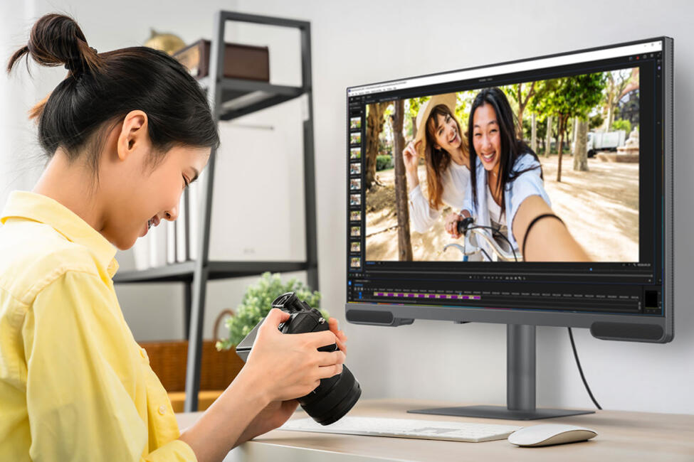 BenQ PV3200U