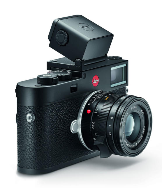 Leica M11 mit Visoflex 2-Aufstecksucher.