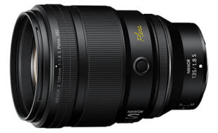 NIKKOR Z 135 mm f/1.8 S Plena
